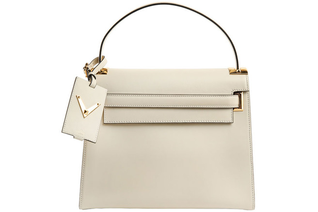 ���� ���: ����� Valentino