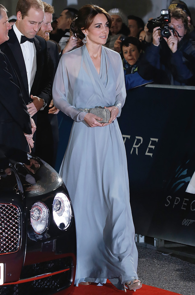 ������, ��������� ������������, � Jenny Packham �� �������� ������ �007: ������