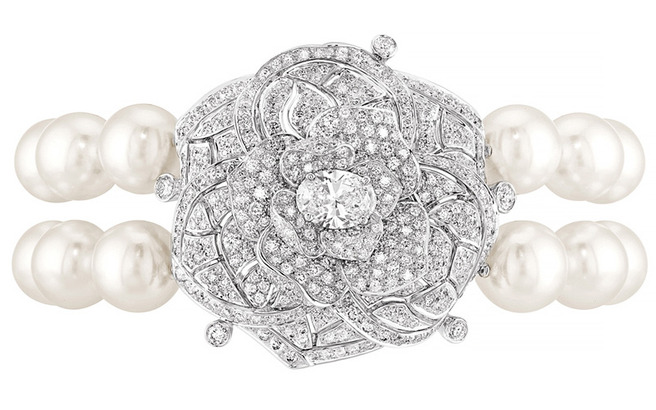 Camlia Solaire � ������ ��������� ��������� Chanel