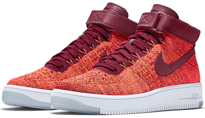 ��������� ��������: ����� Nike Air Force 1 Ultra Flyknit