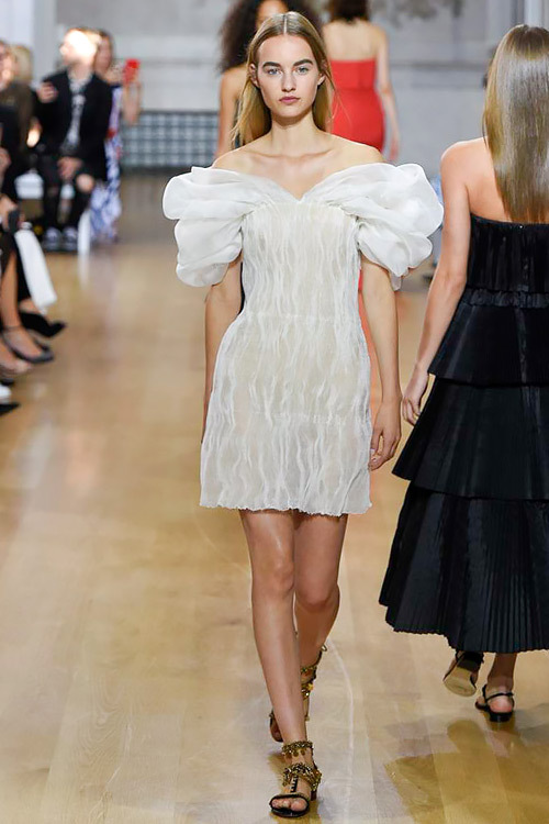 Oscar de la Renta �����-���� 2017