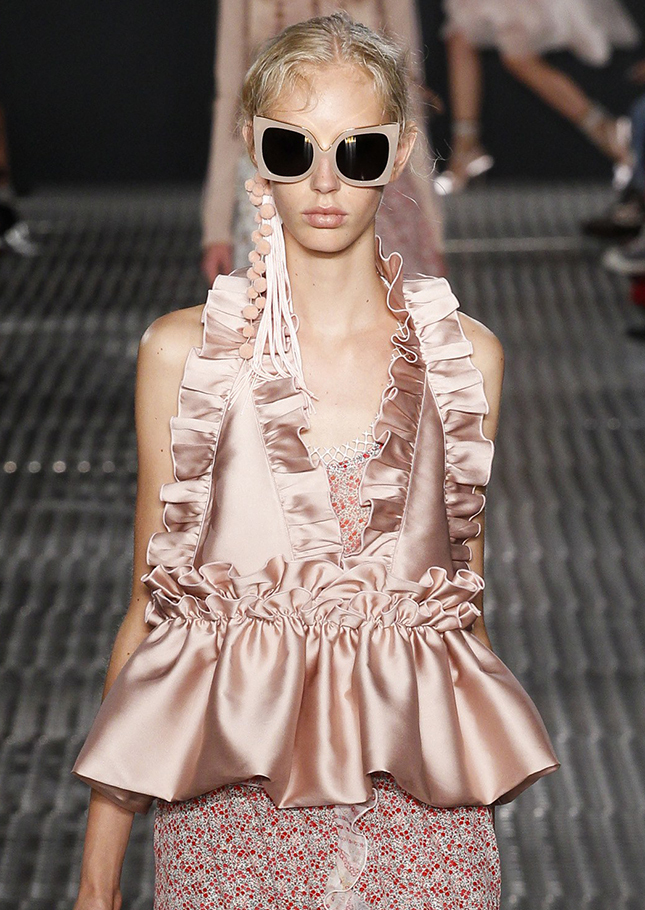 No. 21 � Linda Farrow ������� ������ ��������� �����