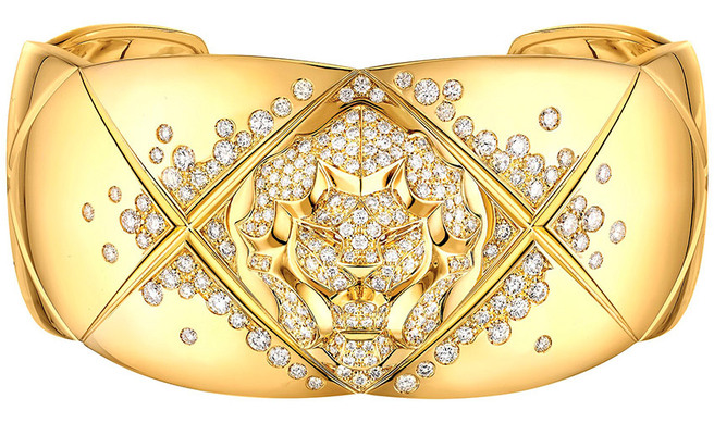 ������� ������ � ������������� ������� �� ����� ���������� Chanel Coco Crush