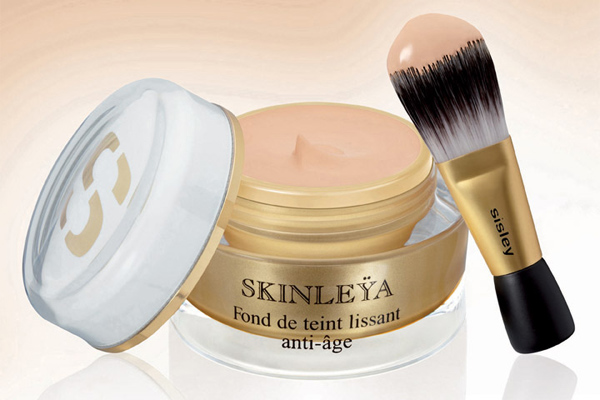   Skinleya Fond deteint lissant anti-age